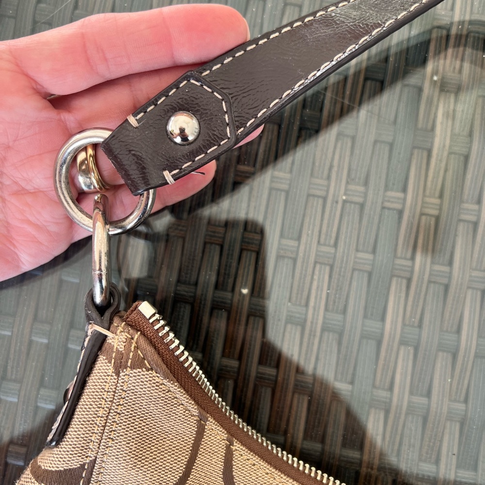 Signature COACH shoulderhandbag - Picture 10 of 10